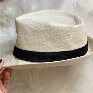 Urban outfitters Panama styled hat